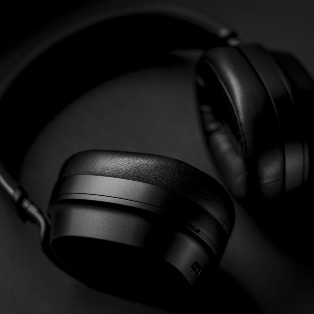 DJ